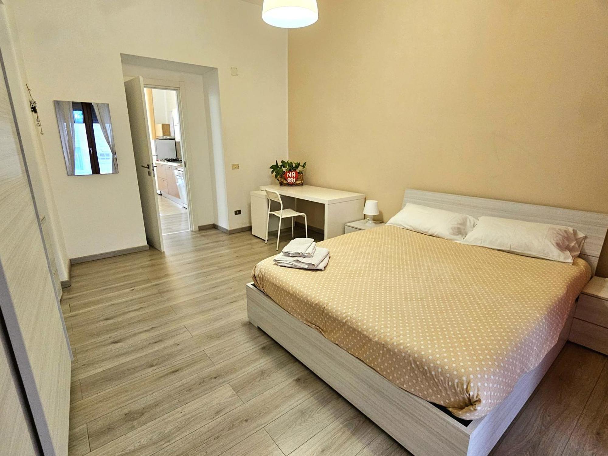 Nocelle Guest House Наполи Екстериор снимка